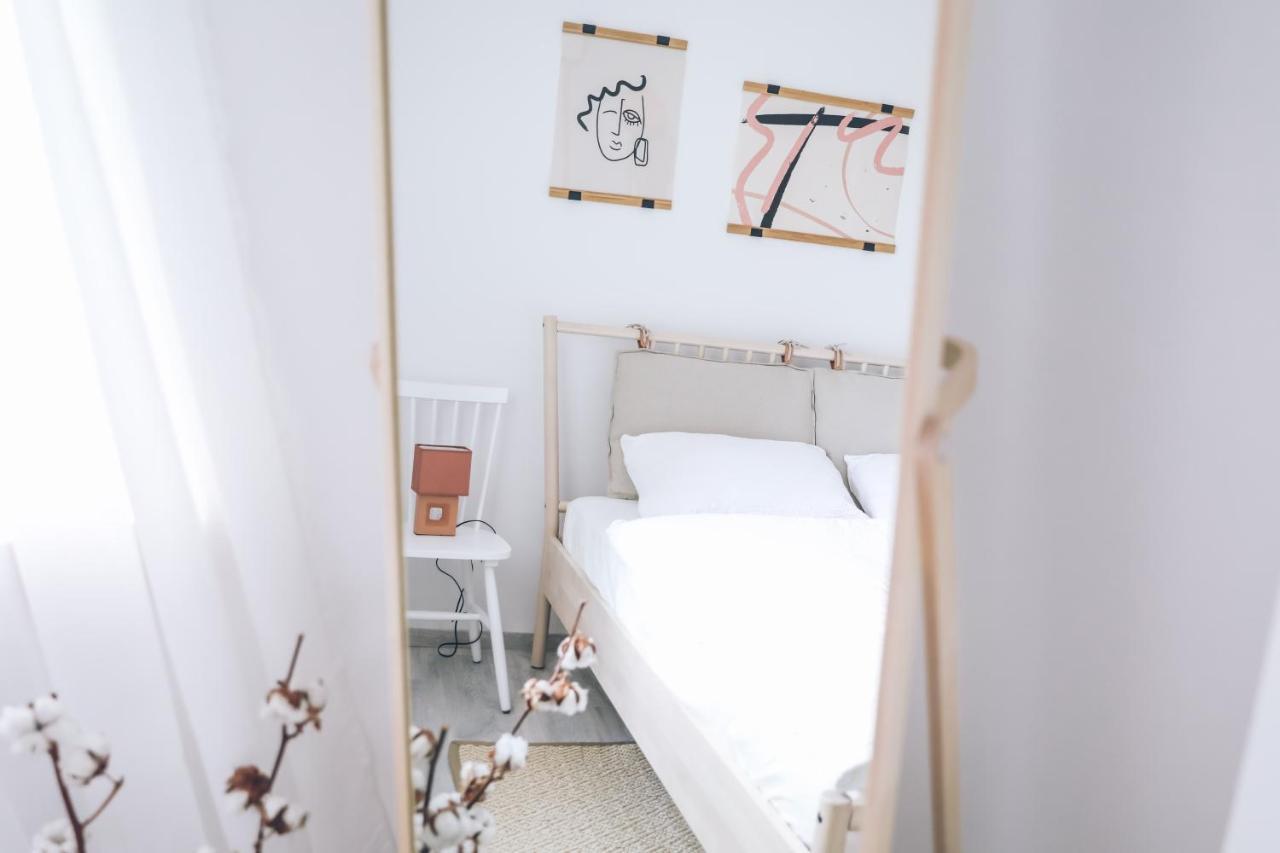 Ella'S Castle View Apartment Ljubljana Ngoại thất bức ảnh